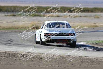 media/Oct-26-2025-CalClub SCCA (Sun) [[8ce1e69566]]/Group 2/Grapevine/